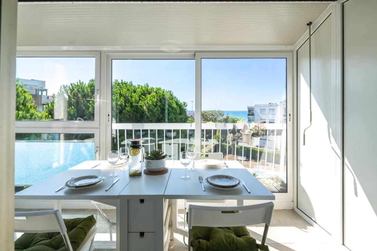 Residence Mediterranee - Beachfront - Sun And Seaview - Pool - Private Parking Cagnes-sur-Mer Eksteriør billede